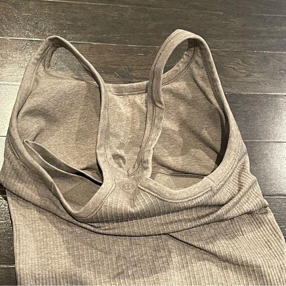 Lululemon tank top - Picture 5 of 5
